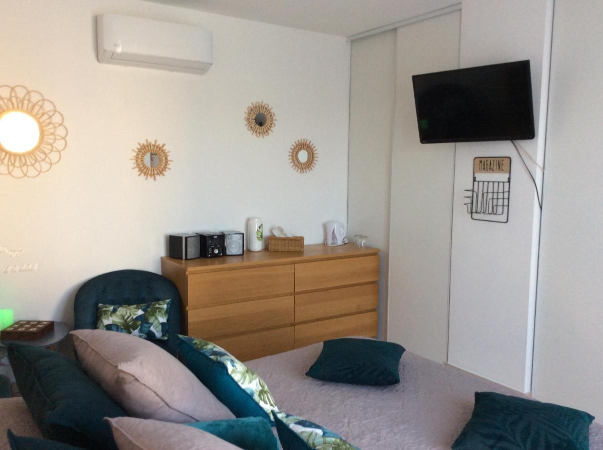 Le Claouraous Calme Bed and Breakfast Canet  Eksteriør billede