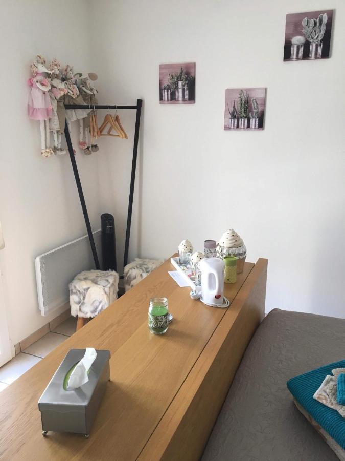Le Claouraous Calme Bed and Breakfast Canet  Eksteriør billede